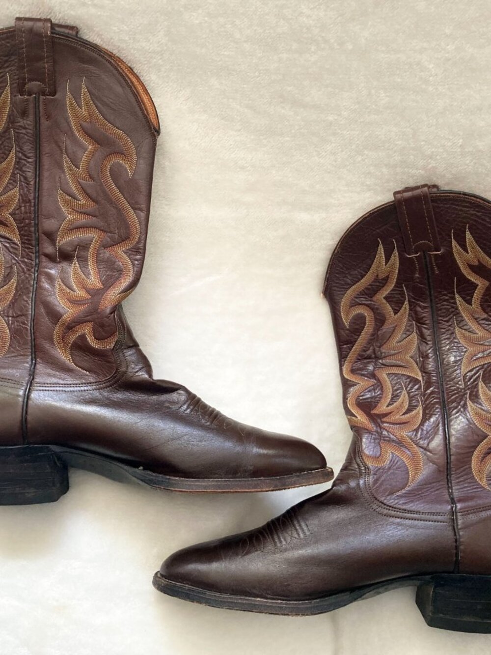 Vintage NOCONA Cowboy Western Boots, Leather, Size 10D, Brown, Pointed Toe, USA